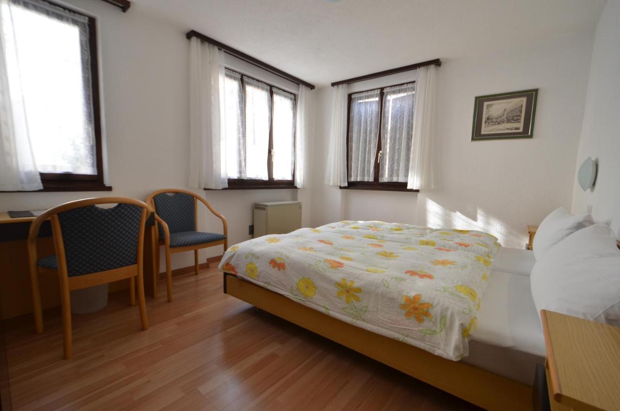 Hotel Pensione Serena Purasca Exterior photo