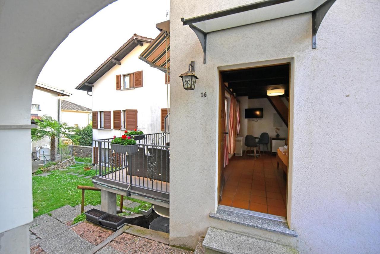 Hotel Pensione Serena Purasca Exterior photo